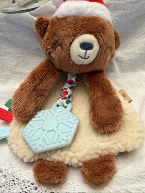 Itzy Ritzy Holiday Bear Cocoa Itzy Lovey Plush Teether Toy EUC